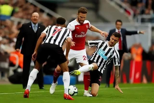 官方：英联杯半决赛赛程确定，1月8-9日首回合