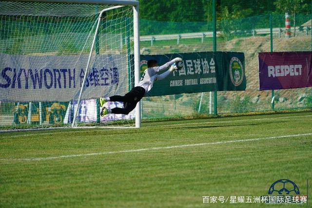 徐杰32+11广东力克北控 王哲林17分上海胜四川