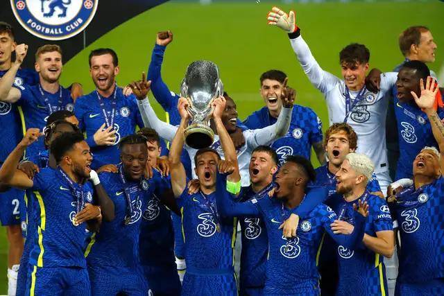 记者：北控正与马布里深入沟通 邀其重新执教